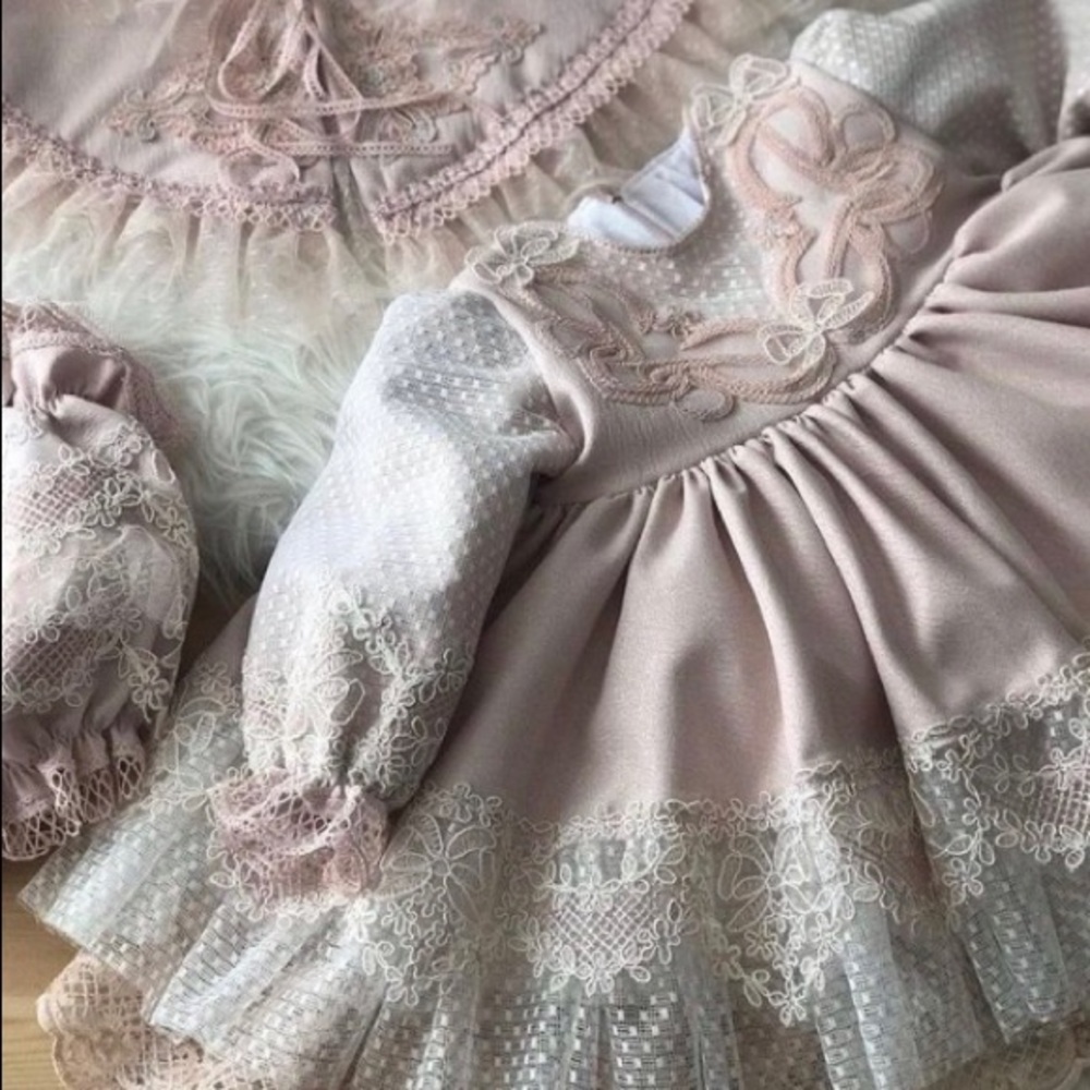 Girl dress